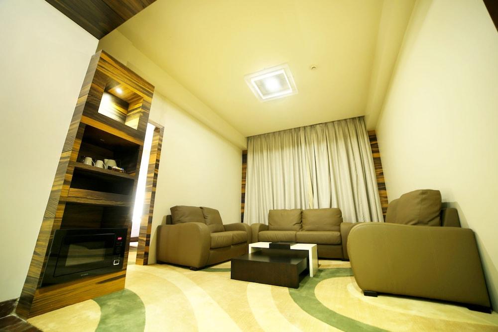 Golden Blossom Imperial Resorts Λάκναου Εξωτερικό φωτογραφία
